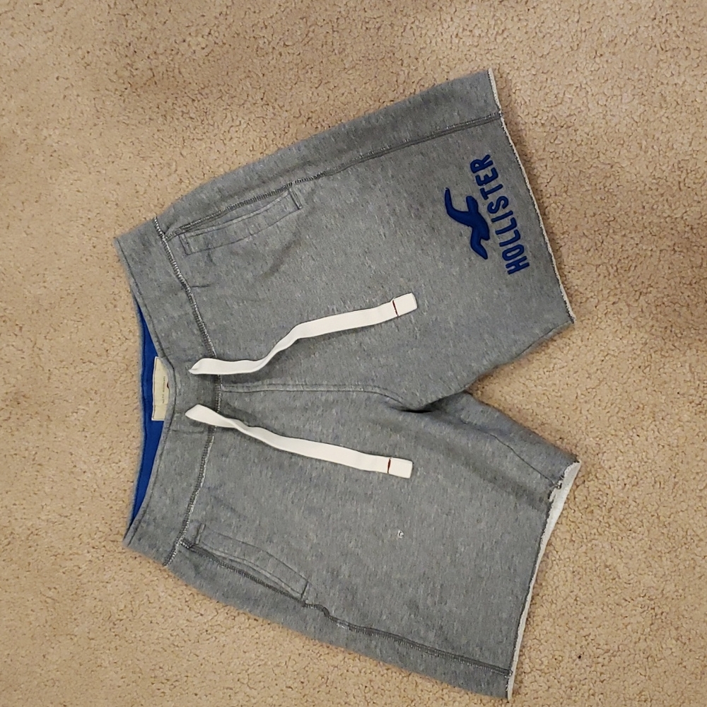 Hollister sweatshorts S